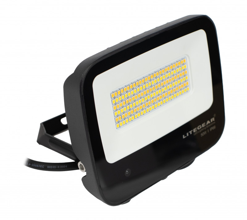 Lunara Smart 50-CCT-Select-6000LM IP66 IK08 GEG