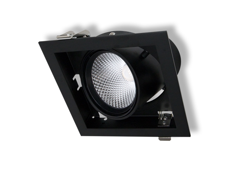 ILLUNA Square 30-830-2400lm