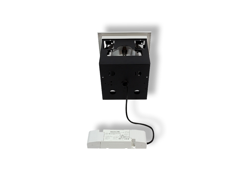 Dola Square 35-830-2800LM BL