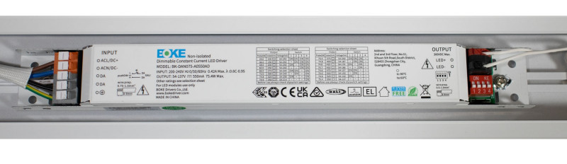 Litegear VERSALINK MKII 90-1500 28-74W-CCT-Select-12350LM Flood