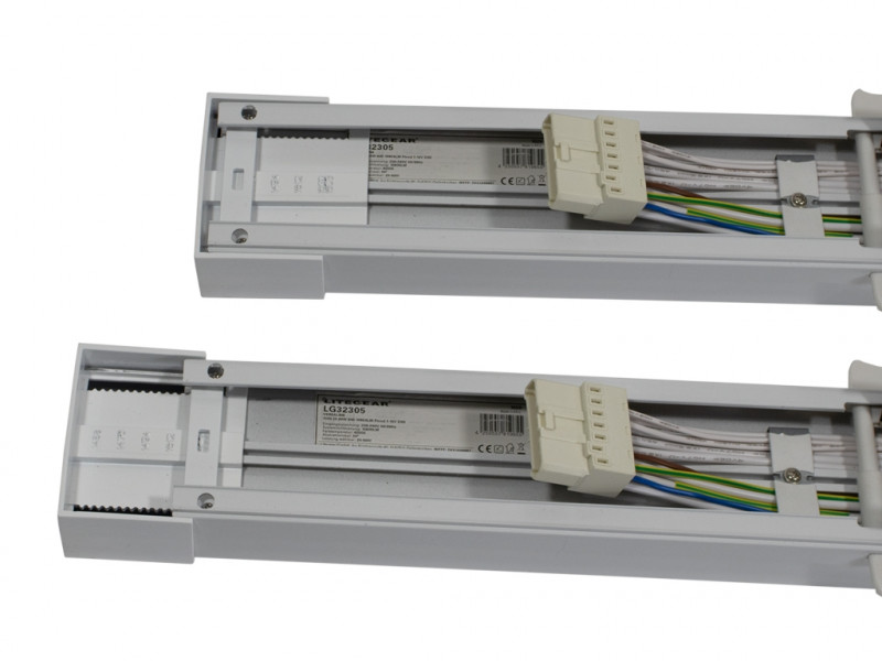 Litegear VERSALINK MKII 120-1500 28-74W-CCT-Select-12350LM Wide Flood