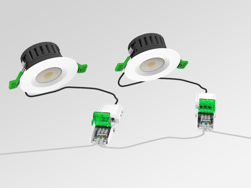 Litegear PARAFLECTA LED Downlight 8-38-827/857-760LM IP65 front