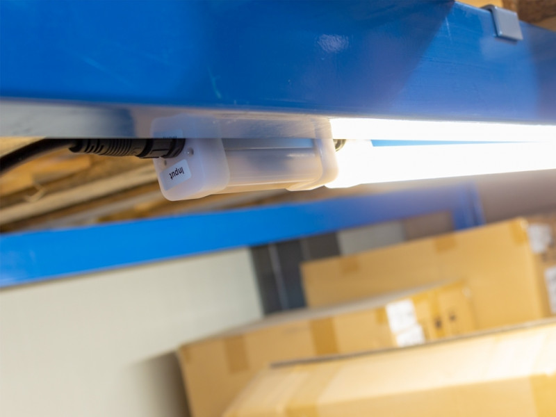 Instatube Advance shelf holder