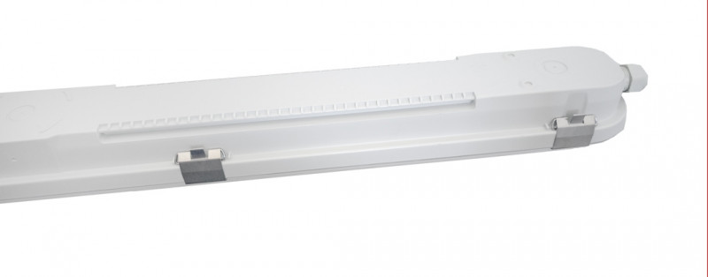 RETROVA EXTREME 1570 55-840-865-9750LM 185lm/W max.