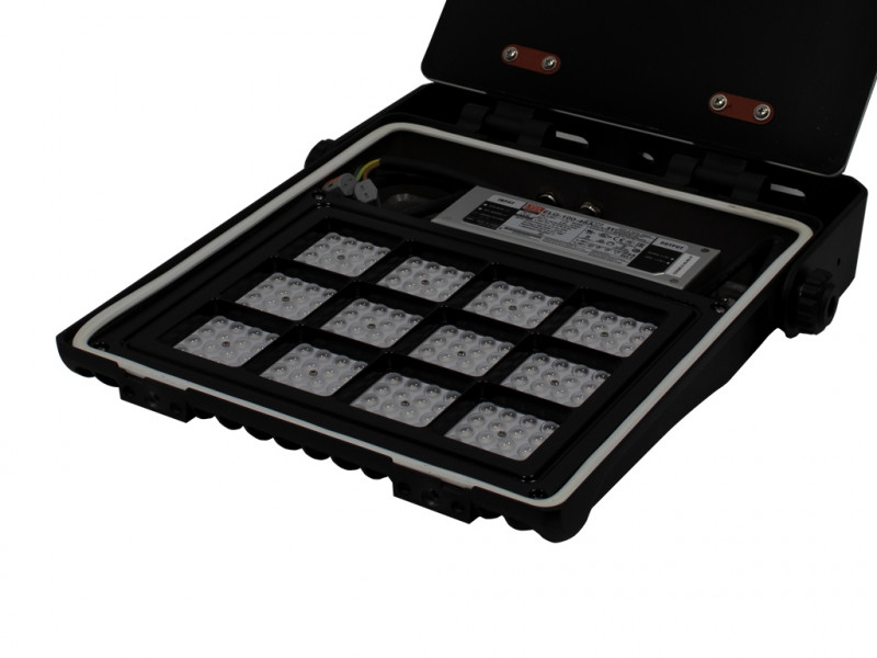 LUNA PRO 100-740-14000LM LOW UGR