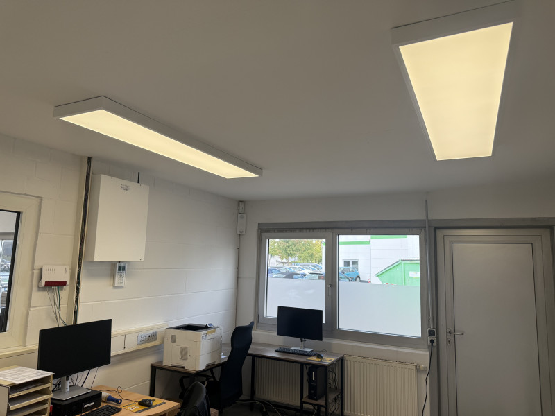 RENOVIA 150/30-40-830/840-5200LM BAP, PMMA