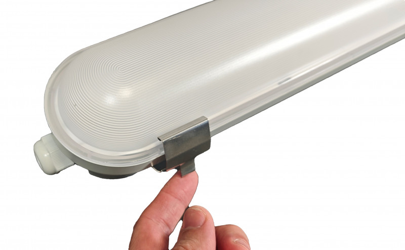 RETROVA EXTREME EM 1570 55-840-865-9750LM 185lm/W max.